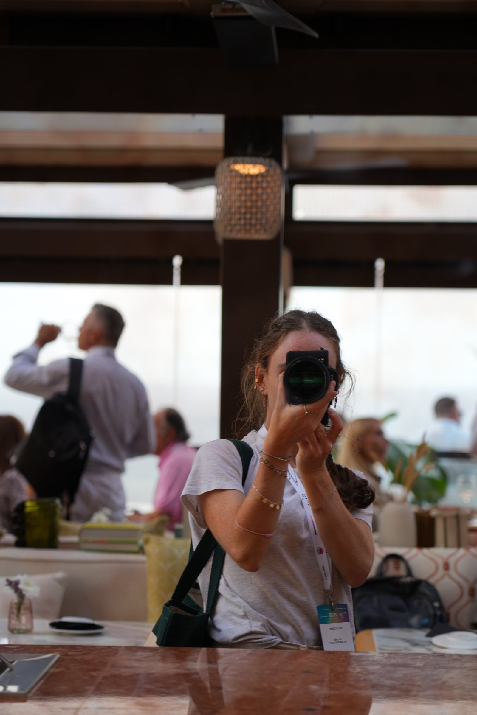 Ritratto della fotografa al lavoro